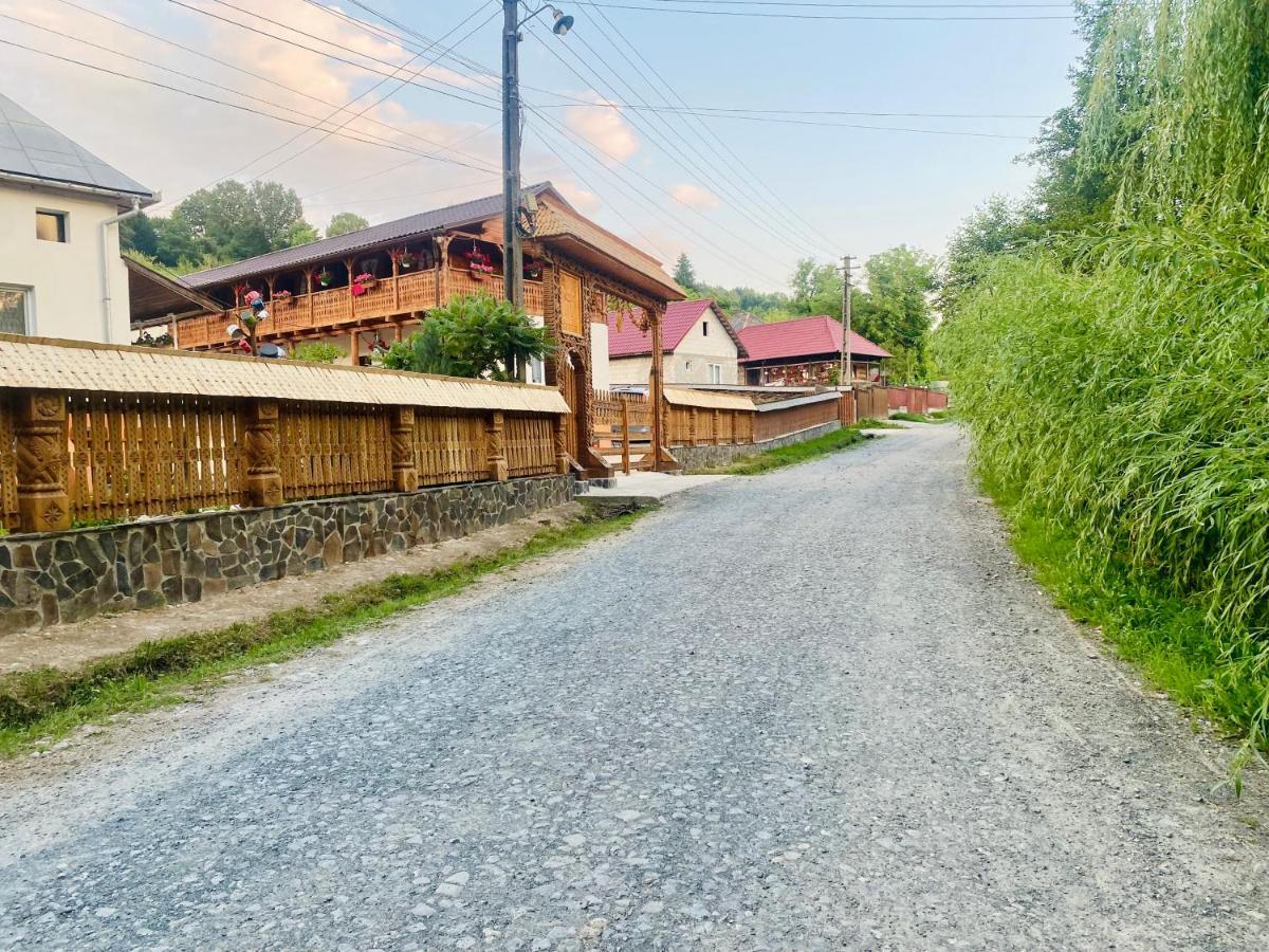 Floare De Maramures 1 Vadu Izei Eksteriør bilde